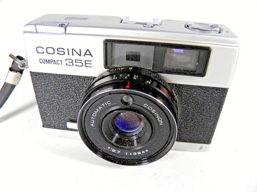 Range finder camera - range,